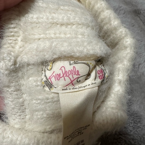 Free People Timber Fuzzy Knit Trapper Hat, Cream, One Size (v) - Picture 4 of 10